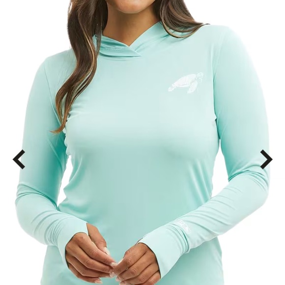 New PELAGIC women’s size medium hooded multi colors and styles UPF, white & aqua - Picture 1 of 16